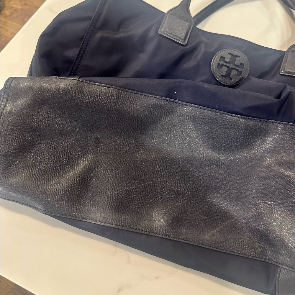Tory Burch Ella Tote - navy - Picture 13 of 15